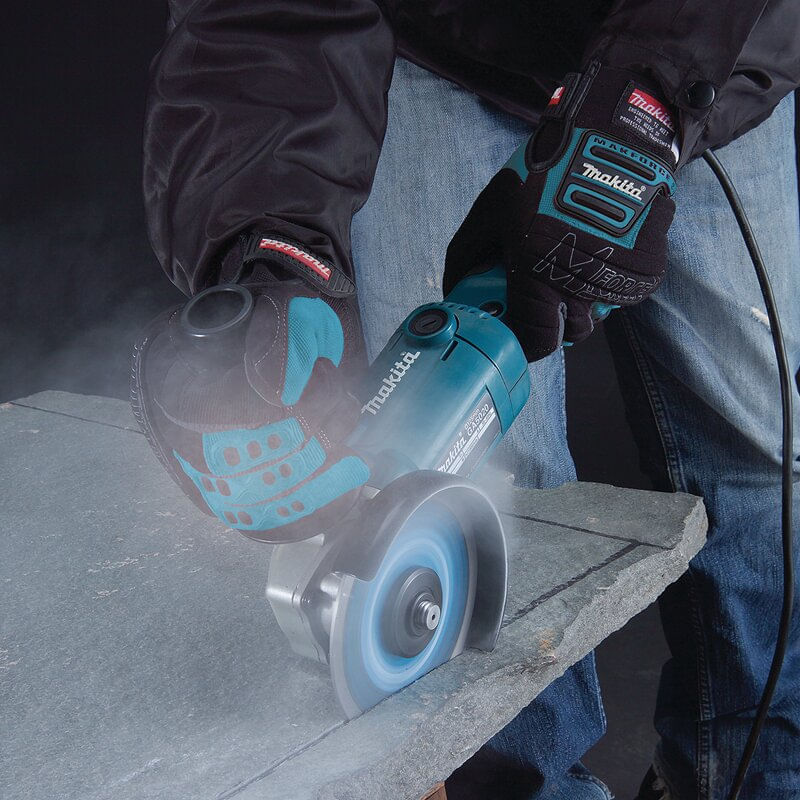 Esmeril Angular 125mm 1050w GA5020 Makita